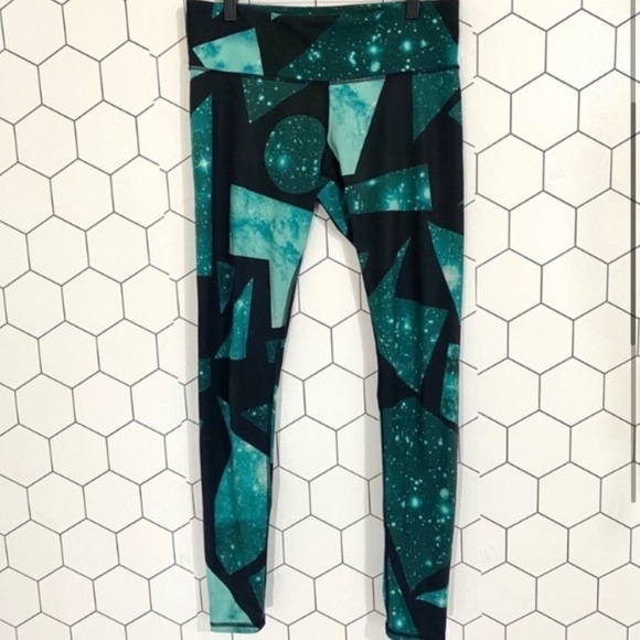 ALO Yoga High Waisted Full Length Galaxy Airbrush Leggings SIZE SMALL - Picture 2 of 6
